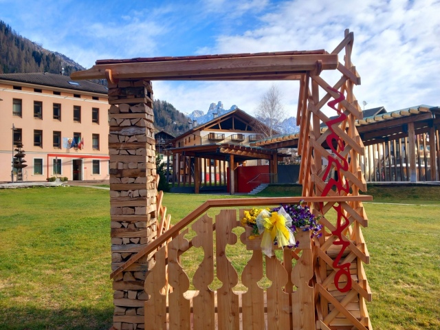 01-Benvedersi_CatasteCanzei