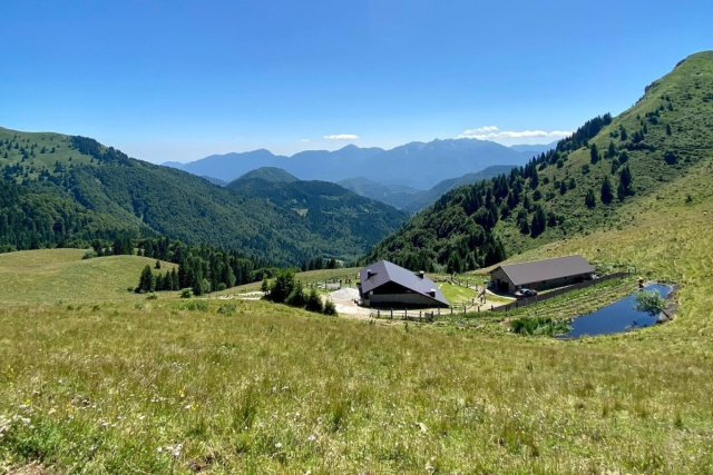 02-Malga-Maleit_ph-Lorenzo-Paolini