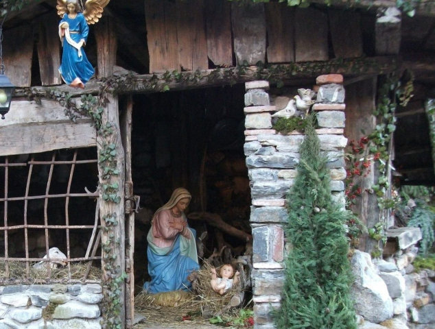 07-Marcheno_Presepe-sul-fiume-Mella_ph_Amici-del-Presepio-di-Marcheno