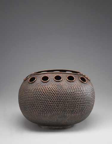 08-Nino-Ferrari_Vaso-portafiori-in-rame-1940