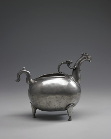 11-Nino-Ferrari_Vaso-versatoio