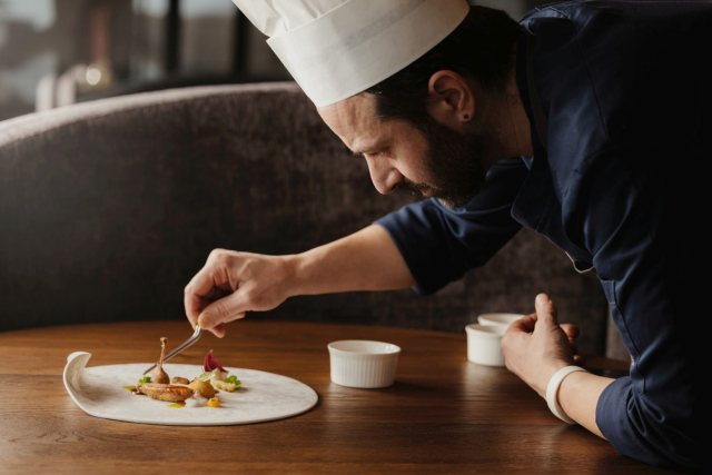 04 Ristorante Granbaita Dolomites_Chef Andrea Moccia