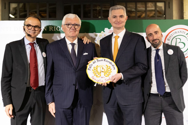 2_Piatto del Buon Ricordo d'oro