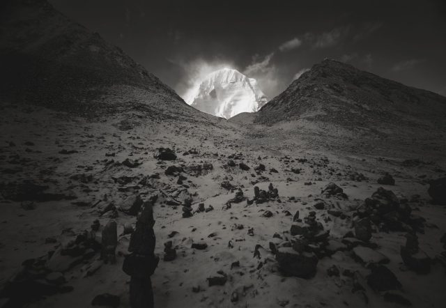 Kenro Izu_Kailash #75, Tibet_2000