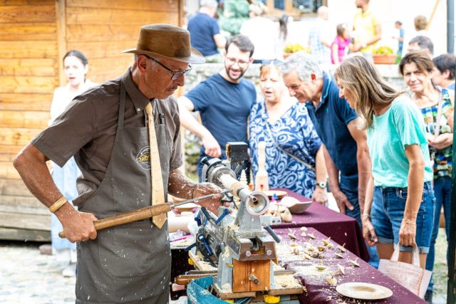 04 Sutrio_Magia del legno