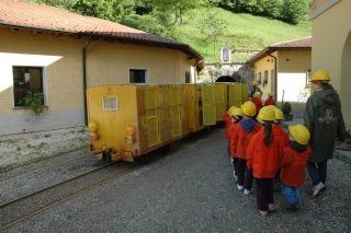 07 Marzoli_Miniera Marzoli sperimentazione scuola materna Pezzaze_ph Alice Podestini