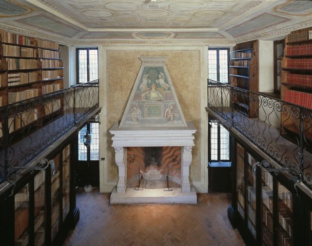 02 La Sala di Lettura nella Casa Museo di Ugo Da Como a Lonato
