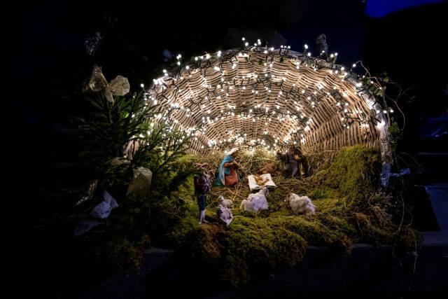 03 Sutrio_Borghi e Presepi