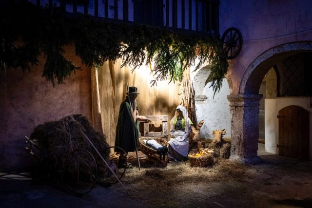 05 Sutrio_Borghi e Presepi