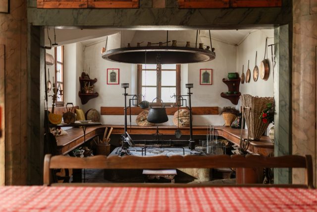 07 Casa 100 finestre_ph Michele Grimaz